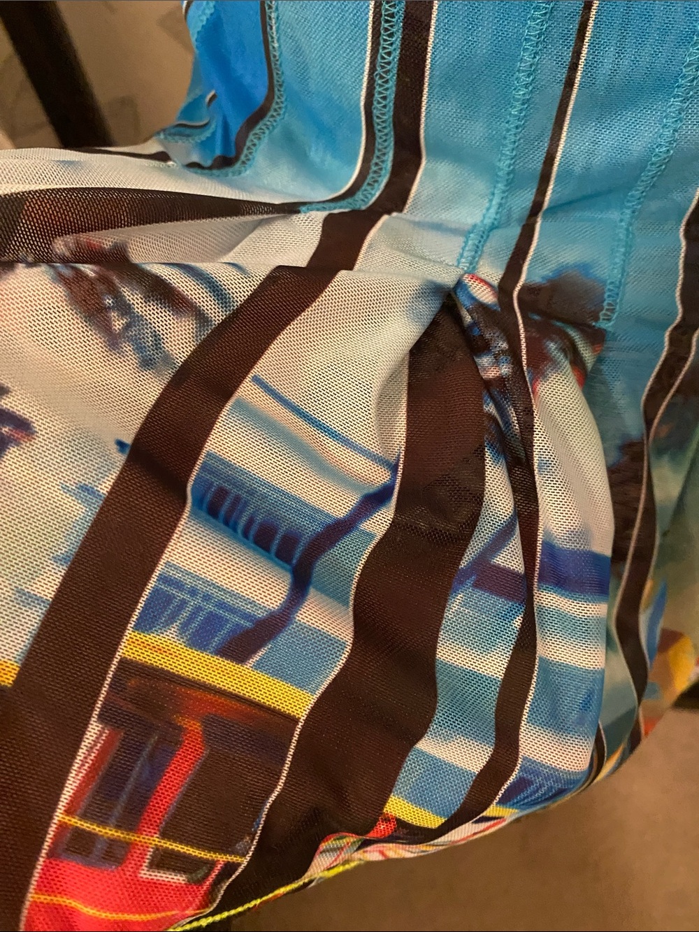 Lucky in Love Sheer pleated performance skirt featuring a Beach Postcard print - Picture 3 of 8